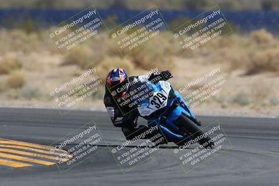 media/Mar-26-2023-CVMA (Sun) [[318ada6d46]]/Race 13 500 Supersport-350 Supersport/